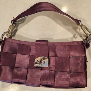 Harvey's seat belt bag